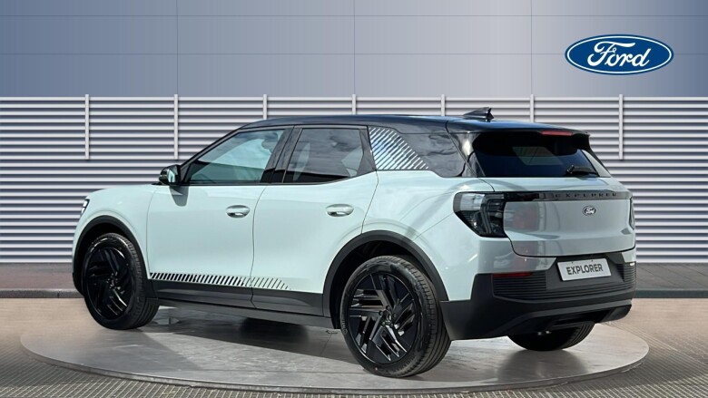 Ford Explorer 210kW Collection 79kWh 5dr Auto Electric Estate